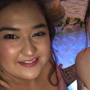 Meet your Posher, Vanessa